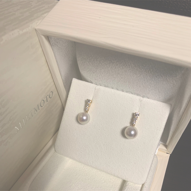 【現行　超美品】ミキモトアコヤパールピアス7.8mm k18ダイヤ付きミキモトmikimoto