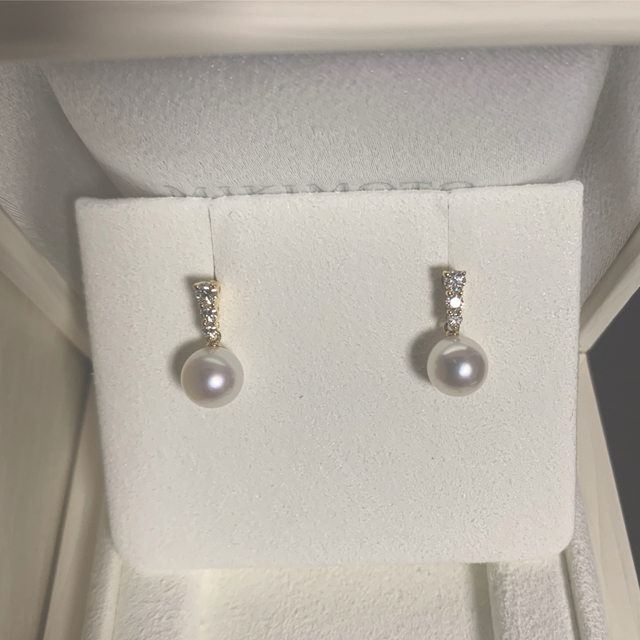 MIKIMOTO(ミキモト)の【現行　超美品】ミキモトアコヤパールピアス7.8mm k18ダイヤ付き レディースのアクセサリー(ピアス)の商品写真