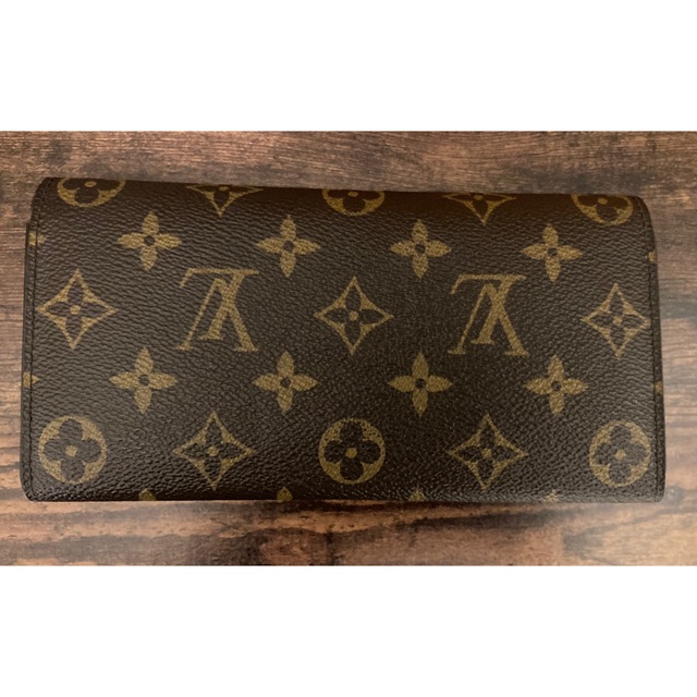 【期間限定セール】ルイヴィトン  LOUIS VUITTON エミリー　長財布