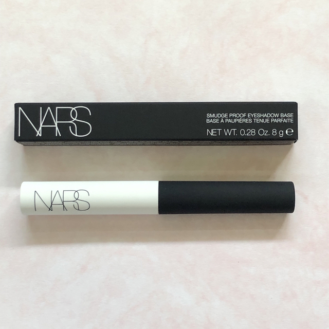 NARS(ナーズ)の☆NARS☆新品☆スマッジプルーフ アイシャドーベース 8g コスメ/美容のベースメイク/化粧品(化粧下地)の商品写真