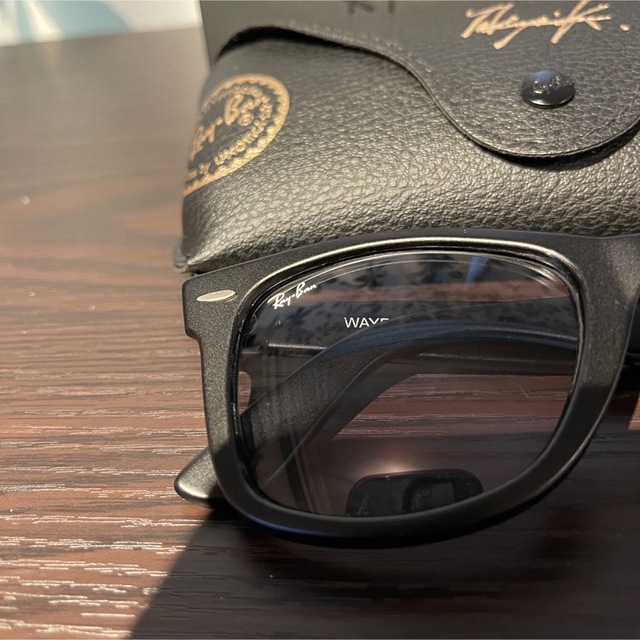 Ray-Ban(レイバン)のレイバンキムタク限定モデルRB2140-F 901SR5サイン入り メンズのファッション小物(サングラス/メガネ)の商品写真
