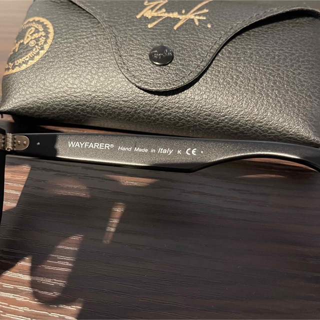 Ray-Ban(レイバン)のレイバンキムタク限定モデルRB2140-F 901SR5サイン入り メンズのファッション小物(サングラス/メガネ)の商品写真