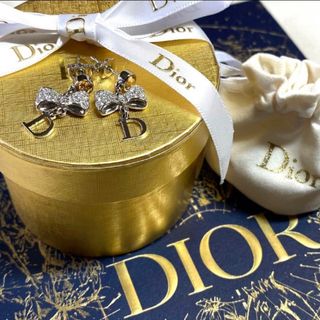 クリスチャンディオール(Christian Dior)の極美品　Christian Dior クリスチャンディオール　リボン　ピアス(ピアス)