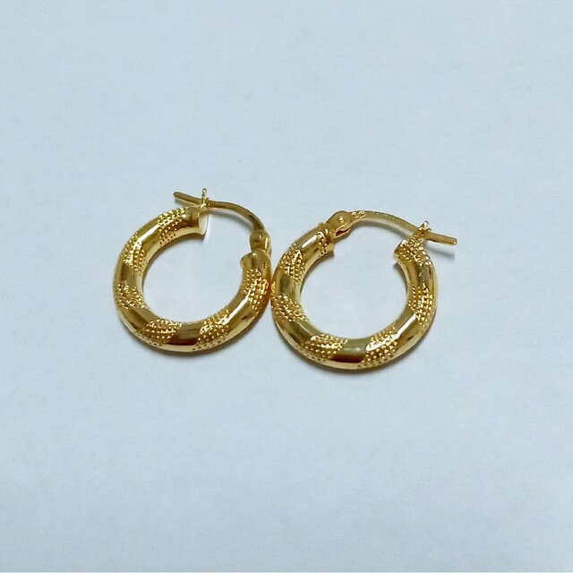 ウノアエレ　18K ピアス　片耳