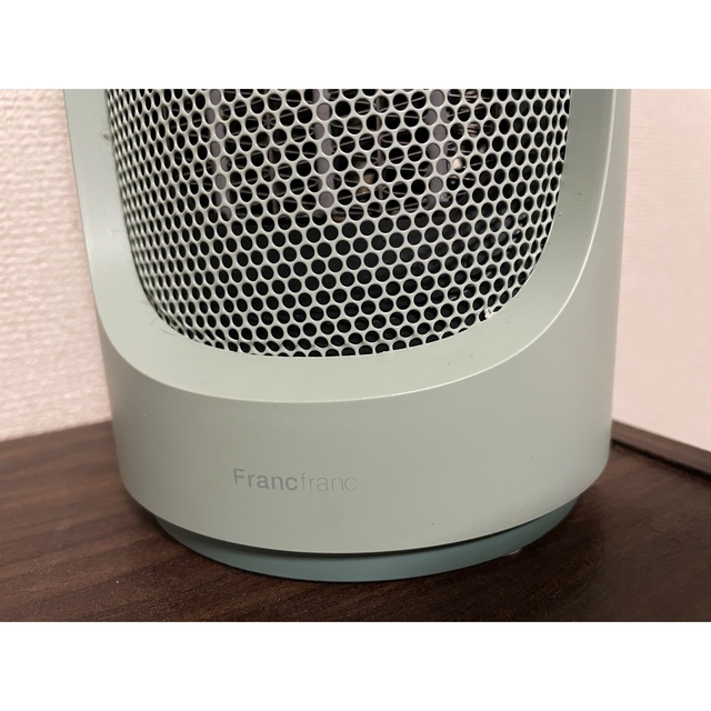 Francfranc(フランフラン)のFrancfranc トルタ ファンヒーターグリーン フランフラン  スマホ/家電/カメラの冷暖房/空調(ファンヒーター)の商品写真