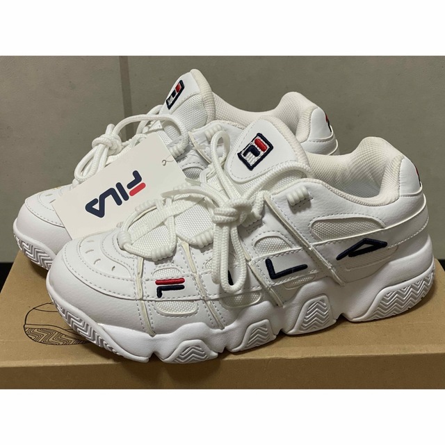 FILA BARRICADE XT 97 スニーカー　24.5