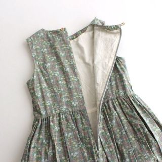 ヤエカ(YAECA)のYAECA 　TUCK DRESS 　MARIA AND CHECK　美品(ロングワンピース/マキシワンピース)