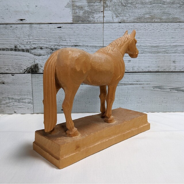 馬（ウマ）の木彫り2、ワケあり、修復品、干支飾り（午）、彫刻、置き物 エンタメ/ホビーの美術品/アンティーク(彫刻/オブジェ)の商品写真