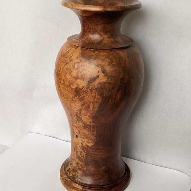 ケヤキ玉杢　木造花瓶　　木造壺　高級品　珍品