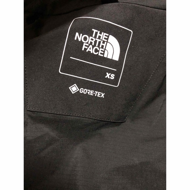 THE NORTH FACE(ザノースフェイス)のノースフェイス マウンテンジャケット ブラック np61800 メンズのジャケット/アウター(マウンテンパーカー)の商品写真