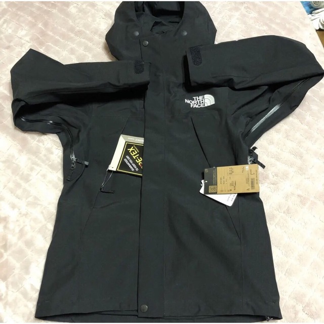 THE NORTH FACE(ザノースフェイス)のノースフェイス マウンテンジャケット ブラック np61800 メンズのジャケット/アウター(マウンテンパーカー)の商品写真