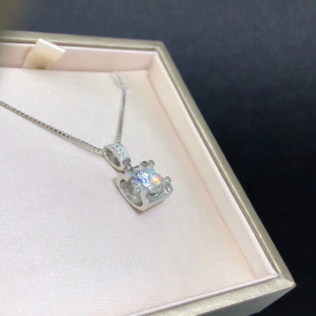 新着商品 元カレからのプレゼント『本物』3.00ct au750 ダイヤモンド