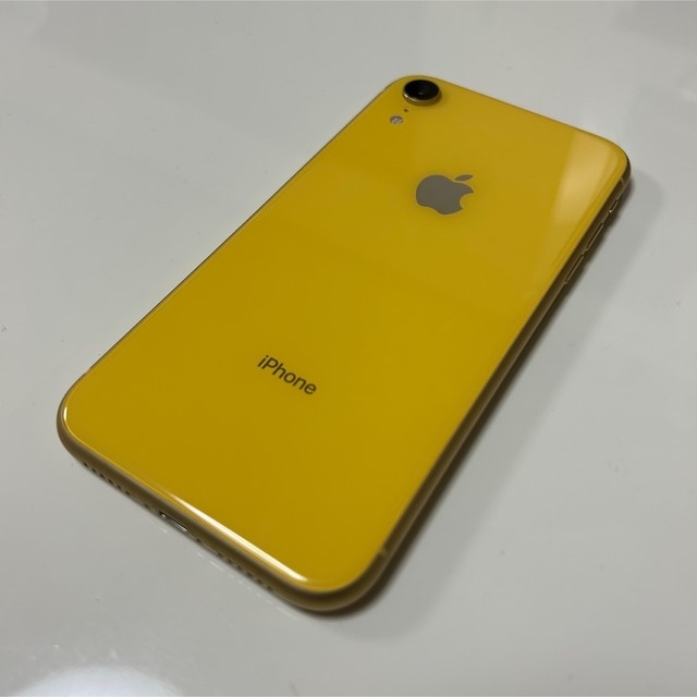 iPhone(アイフォーン)のiPhone XR 128GB スマホ/家電/カメラのスマートフォン/携帯電話(スマートフォン本体)の商品写真