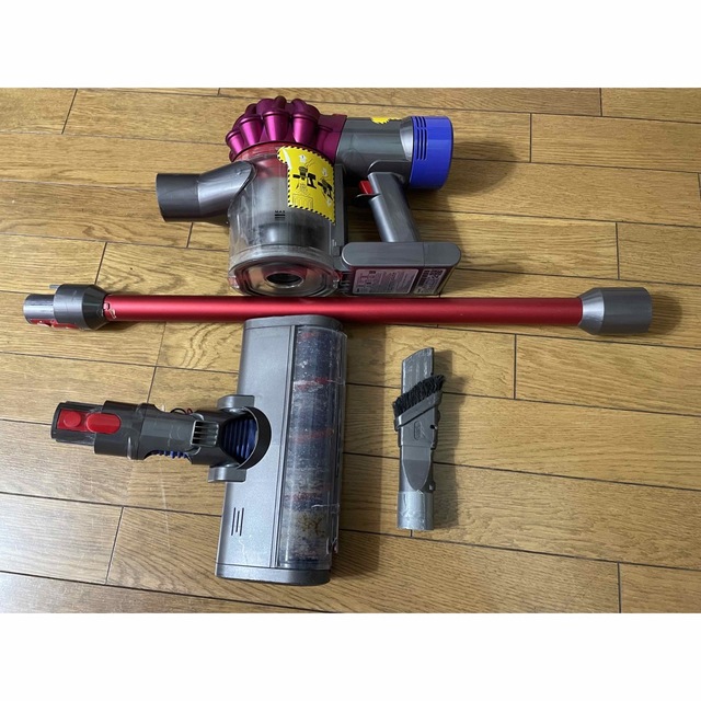 Dyson(ダイソン)のダイソン SV11 コードレスクリーナー スマホ/家電/カメラの生活家電(掃除機)の商品写真