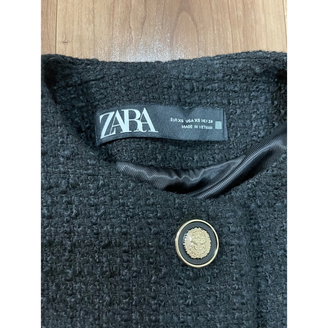 ZARA(ザラ)のZARAザラ　ツイードジャケット レディースのジャケット/アウター(ノーカラージャケット)の商品写真