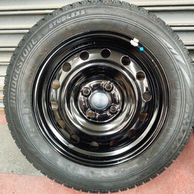 【翌日までに発送】165/65R15 BRIDGESTONEスタッドレスセット 3