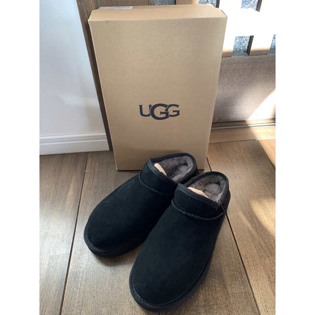 新品　未使用　大人気　UGG  Classic Slipper フレームワーク