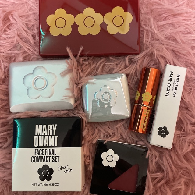 MARY QUANT(マリークワント)のマリークワント　コスメセット コスメ/美容のベースメイク/化粧品(アイシャドウ)の商品写真