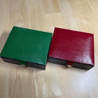 アクセサリーケース2個セット★リング収納ボックス・ジュエリーケース赤＆緑