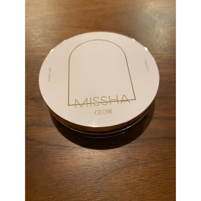 MISSHA(ミシャ)のMISSHA ミシャ　グロウ　クッション　ライト　NO.21N コスメ/美容のベースメイク/化粧品(ファンデーション)の商品写真