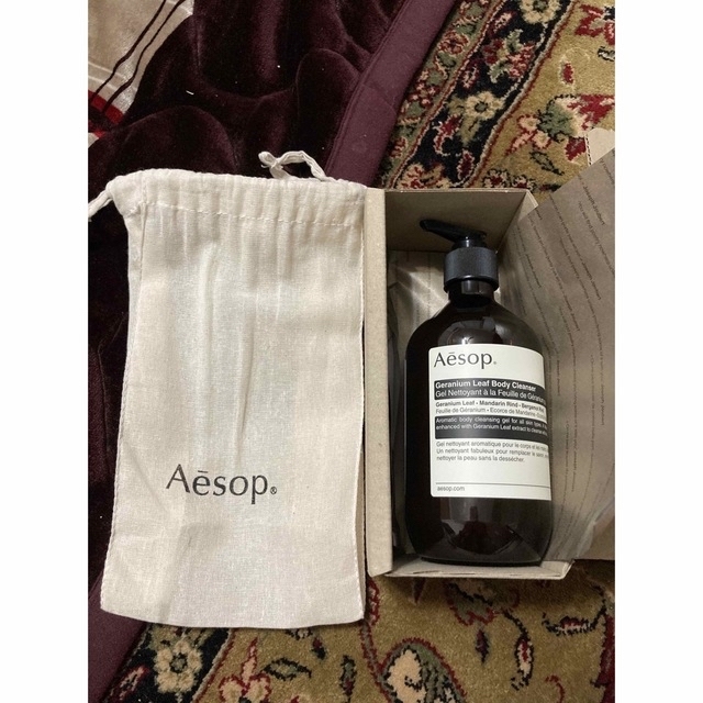 Aesop(イソップ)のAesop  ボディスプレー　ボディクレンザー　ゼラニウム コスメ/美容のボディケア(ボディソープ/石鹸)の商品写真