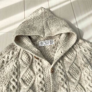 INVERALLAN - アテナデザイン ハンドニットアランカーディガン ...