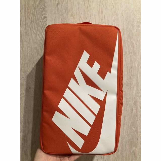 NIKE(ナイキ)のナイキシューズバッグ キッズ/ベビー/マタニティのこども用バッグ(シューズバッグ)の商品写真