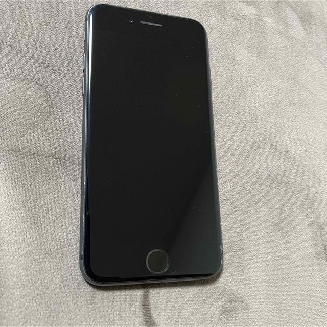 iPhone(アイフォーン)のiPhone8 64GB スマホ/家電/カメラのスマートフォン/携帯電話(スマートフォン本体)の商品写真