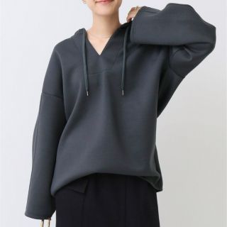 スピックアンドスパン(Spick & Span)の【新品】Spick and Span ダンボールフードプルオーバー(パーカー)