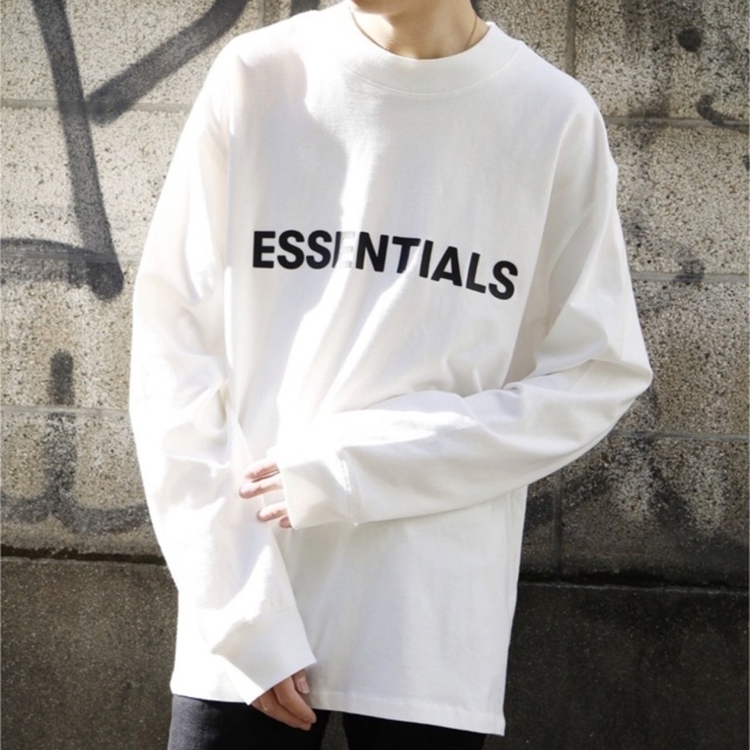 ESSENTIALS ロンT ホワイト　L メンズのトップス(Tシャツ/カットソー(七分/長袖))の商品写真