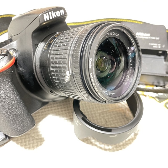 Nikon D5600 18−55VR