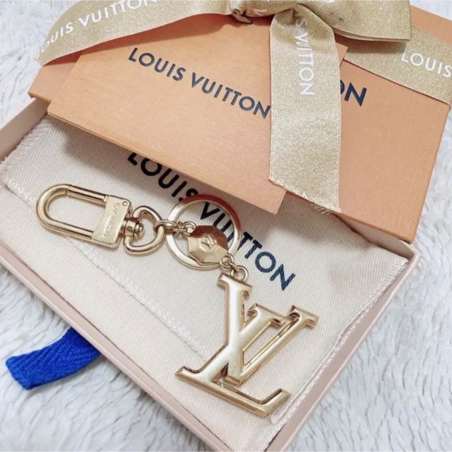 LOUIS VUITTON - ルイヴィトン M65216 ポルトクレ LVファセット