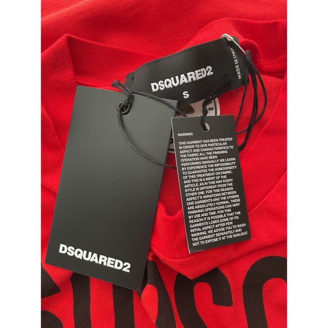 DSQUARED2(ディースクエアード)の【新品】DSQUARED2 ディースクエアード　半袖Tシャツ メンズのトップス(Tシャツ/カットソー(半袖/袖なし))の商品写真