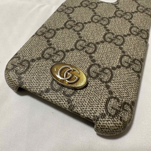 Gucci(グッチ)の【Bクラス】GUCCI iPhone13Pro ケース GGスプリーム スマホ/家電/カメラのスマホアクセサリー(iPhoneケース)の商品写真