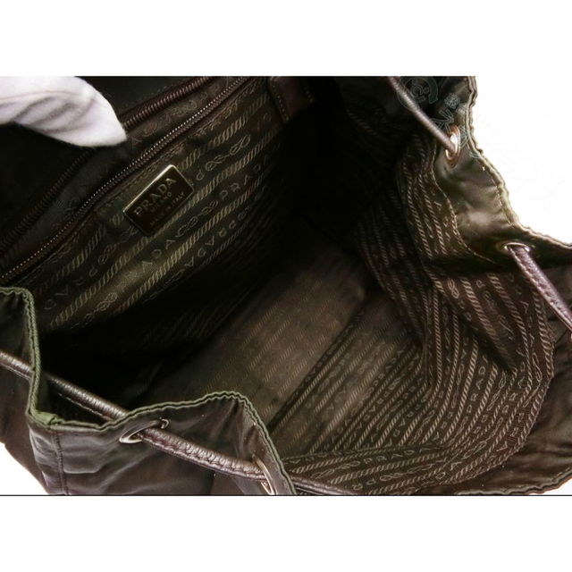 PRADA(プラダ)の美品 PRADA プラダ　ナイロンチェーンバッグ レディースのバッグ(リュック/バックパック)の商品写真