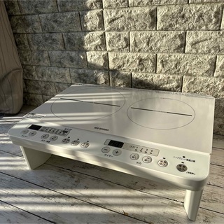 アイリスオーヤマ(アイリスオーヤマ)の2021年製美品 IRIS IHクッキングヒーター IHK-W12S-W(調理機器)
