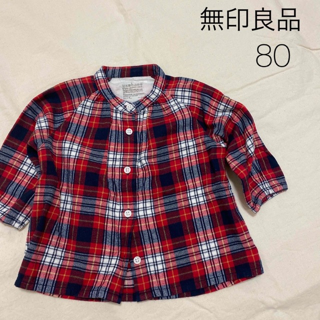 MUJI (無印良品)(ムジルシリョウヒン)の無印良品　ベビー服　長袖　80 チェックシャツ　チュニック キッズ/ベビー/マタニティのベビー服(~85cm)(シャツ/カットソー)の商品写真