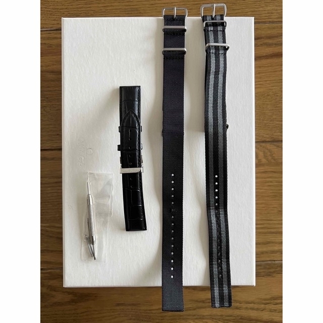 OMEGA(オメガ)の【専用】ペコラ様　オメガ　シーマスター　300 マスターコーアクシャル　正規品 メンズの時計(腕時計(アナログ))の商品写真