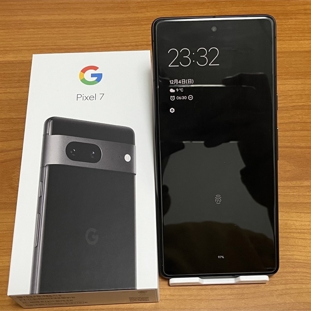 Google Pixel(グーグルピクセル)のGoogle Pixel 7 obsidian 128 GB（SIM フリー） スマホ/家電/カメラのスマートフォン/携帯電話(スマートフォン本体)の商品写真