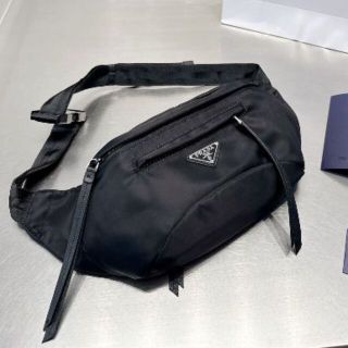 プラダ カナパ メンズバッグの通販 22点 | PRADAのメンズを買うならラクマ