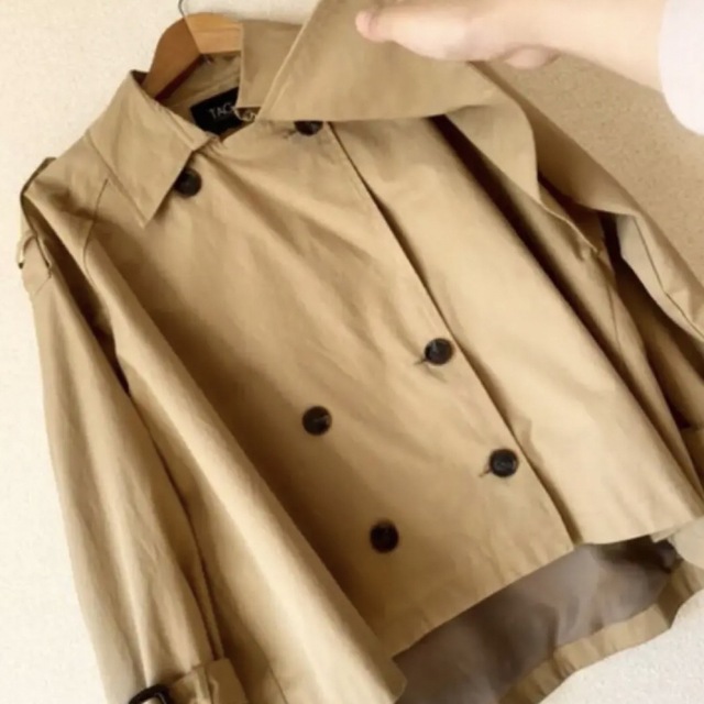 dholic(ディーホリック)のクロップドトレンチコート　韓国　スタイルナンダ　dholic レディースのジャケット/アウター(トレンチコート)の商品写真