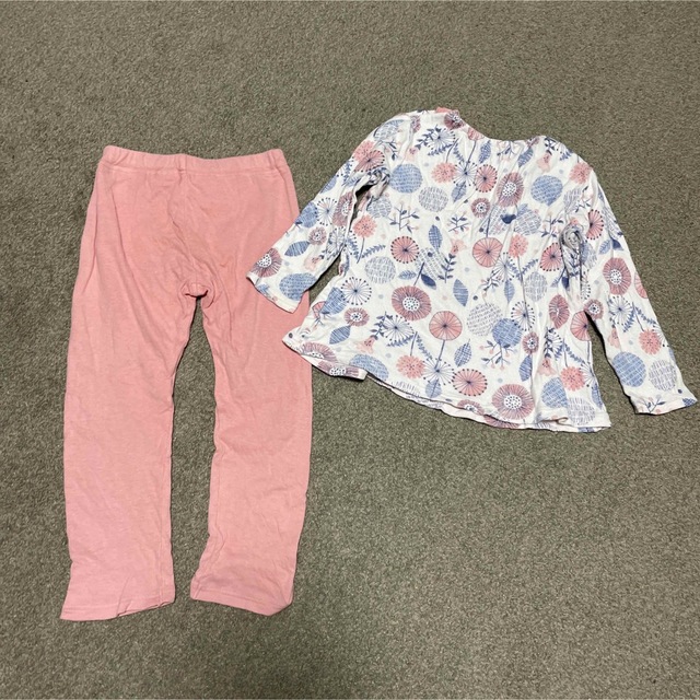 ampersand(アンパサンド)のAmpersand フラワーパジャマ　110cm キッズ/ベビー/マタニティのキッズ服女の子用(90cm~)(パジャマ)の商品写真