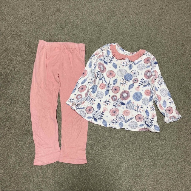 ampersand(アンパサンド)のAmpersand フラワーパジャマ　110cm キッズ/ベビー/マタニティのキッズ服女の子用(90cm~)(パジャマ)の商品写真