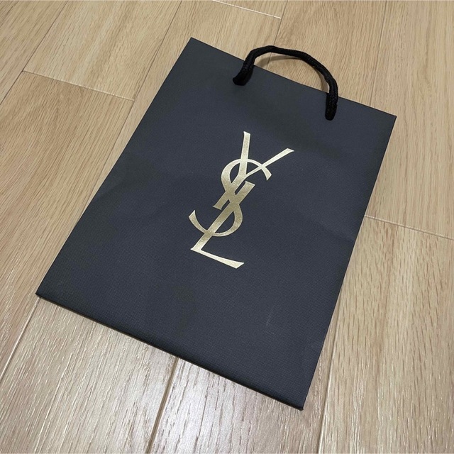 Yves Saint Laurent(イヴサンローラン)のサンローラン　ショッパー　15時までの購入で当日発送 レディースのバッグ(ショップ袋)の商品写真