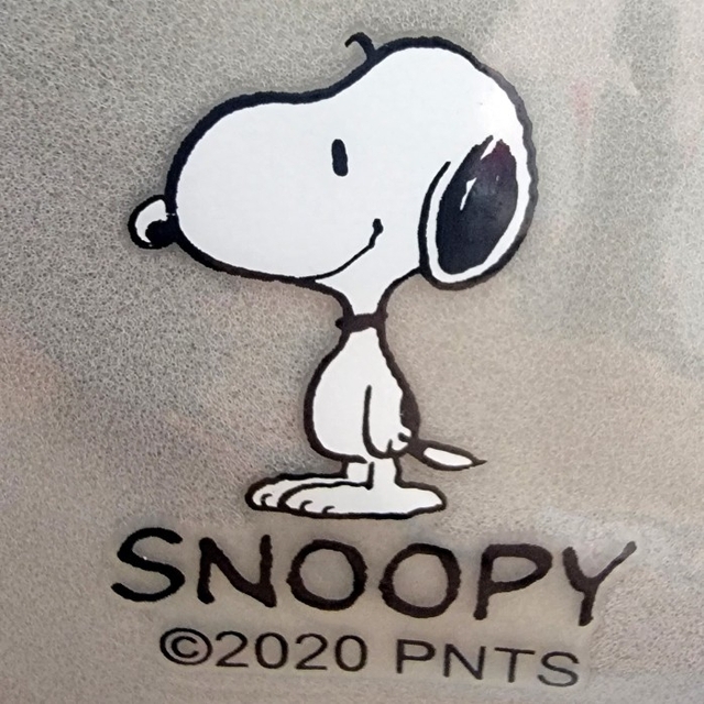 SNOOPY(スヌーピー)のウレタン　マスク　スヌーピー インテリア/住まい/日用品の日用品/生活雑貨/旅行(日用品/生活雑貨)の商品写真