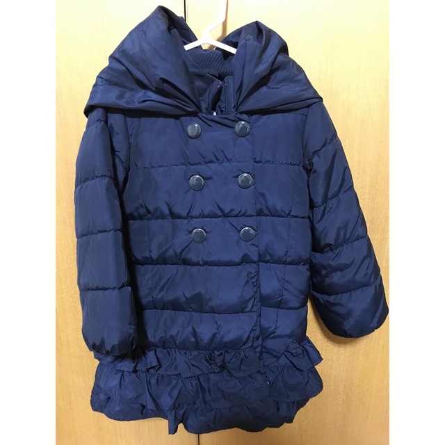 GAP Kids(ギャップキッズ)のgap フリル  ダウンコート 100 ネイビー 紺色　ギャップ キッズ/ベビー/マタニティのキッズ服女の子用(90cm~)(コート)の商品写真