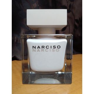 ナルシソロドリゲス(narciso rodriguez)の50ml ナルシソ　ロドリゲス　オードパルファム 香水　ナルシソロドリゲス(香水(女性用))