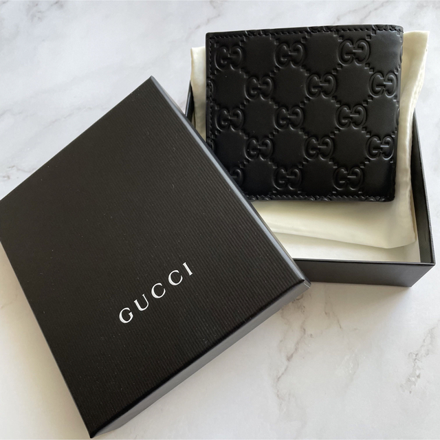 Gucci(グッチ)の匿名配送！◆GUCCI◆グッチ 折りたたみ財布 ブラック メンズのファッション小物(折り財布)の商品写真