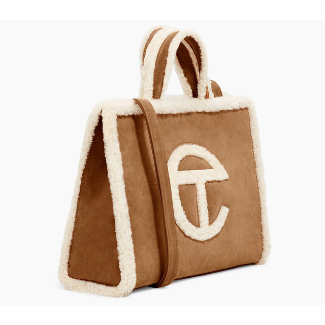 UGG - UGG X TELFAR MEDIUM SHOPPER M テルファー バッグの通販 UGG - UGG X TELFAR MEDIUM SHOPPER M テルファー バッグの通販