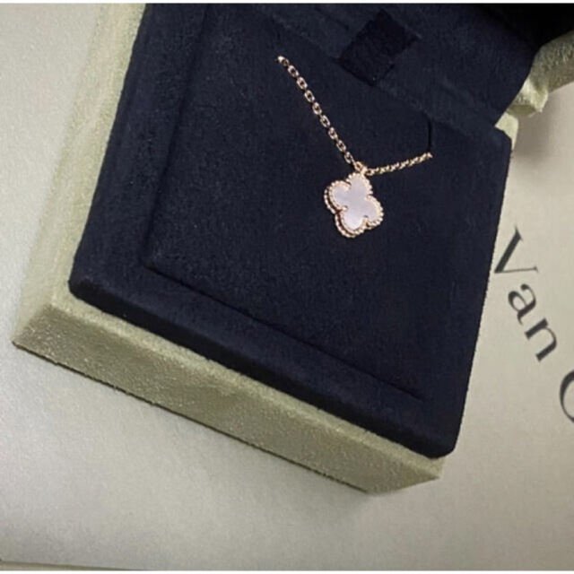 大切な & Cleef Van Arpels ヴァンクリーフ スウィートアルハンブラ ...